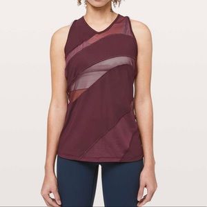 Lululemon mesh in motion tank size 8